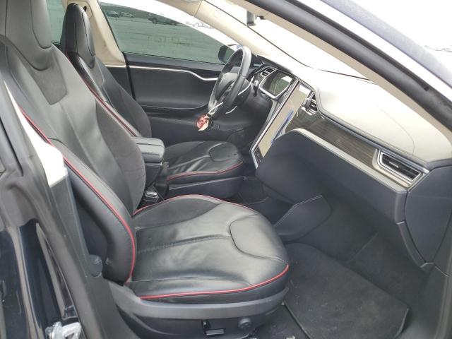 Photo 5 from auction – 2014 TESLA MODEL S with VIN 5YJSA1H17EFP32790