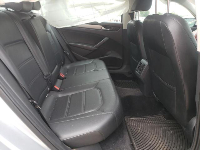 Photo 6 from auction – 2014 VOLKSWAGEN PASSAT SE with VIN 1VWBS7A37EC114097