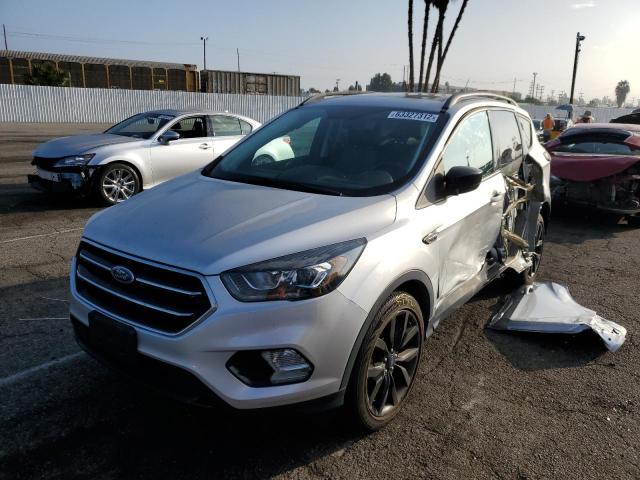 Photo 2 from auction – 2017 FORD ESCAPE SE with VIN 1FMCU0GD9HUE36842