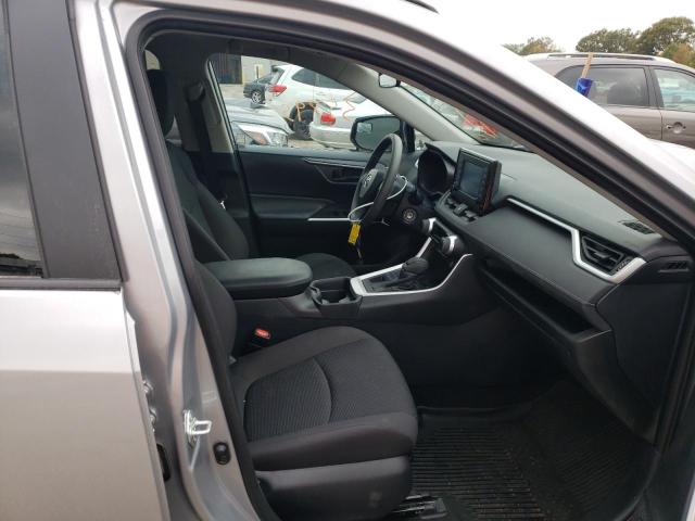 Photo 5 from auction – 2019 TOYOTA RAV4 LE with VIN 2T3F1RFV1KW078235