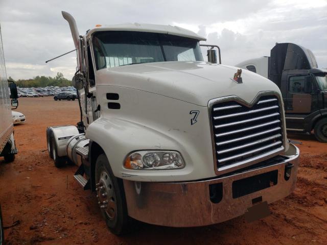 MACK 600 CXU600 2013 with VIN 1M1AW07YXDM034234 - Photo from auction