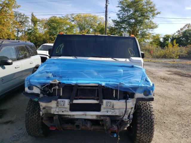 Photo 9 from auction – 2004 HUMMER H2 with VIN 5GRGN23U04H119327