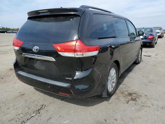 Photo 4 from auction – 2012 TOYOTA SIENNA XLE with VIN 5TDYK3DC0CS228911