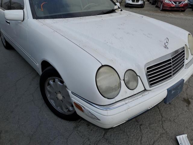 Photo 9 from auction – 1999 MERCEDES-BENZ E 320 with VIN WDBJH65F2XA886404