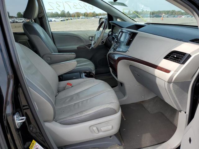 Photo 5 from auction – 2012 TOYOTA SIENNA XLE with VIN 5TDYK3DC0CS228911
