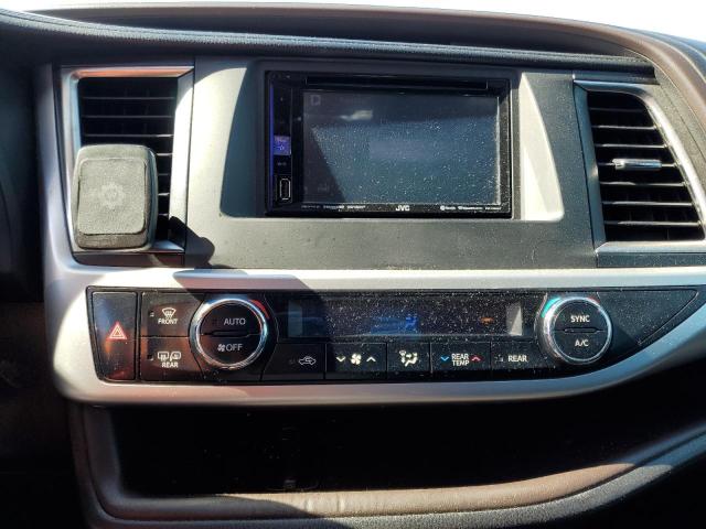 Photo 9 from auction – 2016 TOYOTA HIGHLANDER with VIN 5TDBKRFH6GS250595
