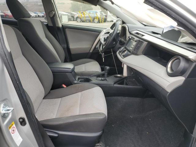 Photo 5 from auction – 2015 TOYOTA RAV4 LE with VIN JTMZFREV4FJ025100