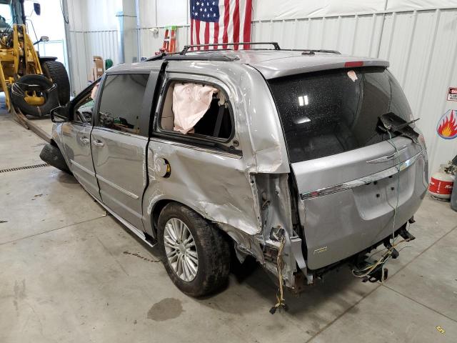 Photo 3 from auction – 2016 CHRYSLER TOWN & COU with VIN 2C4RC1CG2GR119035