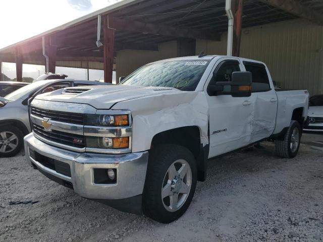 Photo 2 from auction – 2017 CHEVROLET SILVERADO with VIN 1GC1KVEY3HF203189