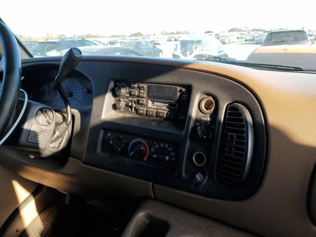Photo 9 from auction – 2000 DODGE RAM WAGON with VIN 2B5WB35Z3YK149132