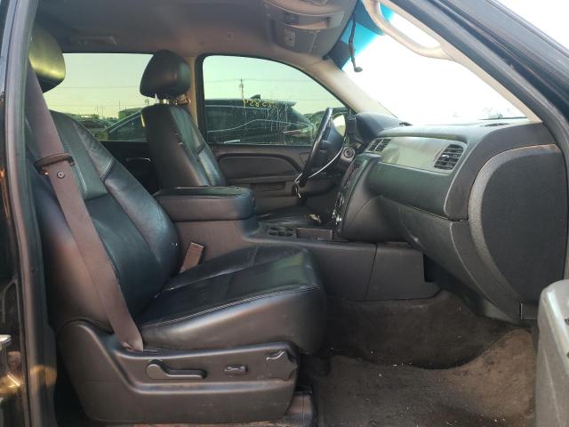 Photo 5 from auction – 2011 CHEVROLET AVALANCHE with VIN 3GNTKFE30BG308708