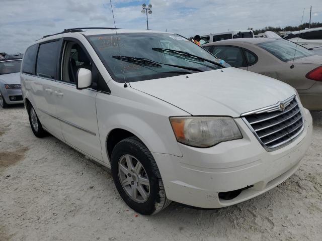 CHRYSLER TOWN & COU 2010 with VIN 2A4RR5D14AR421038 - Photo from auction
