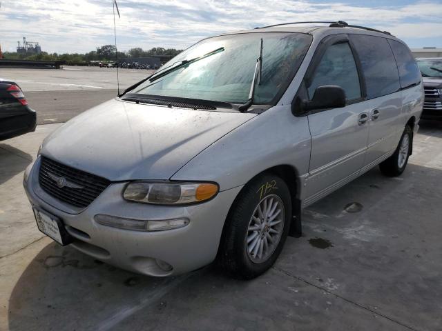 Photo 2 from auction – 2000 CHRYSLER TOWN & COU with VIN 1C4GP54L1YB699408
