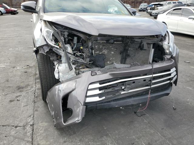 Photo 9 from auction – 2019 TOYOTA HIGHLANDER with VIN 5TDZZRFH0KS347388