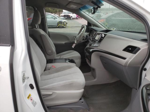 Photo 5 from auction – 2014 TOYOTA SIENNA LE with VIN 5TDKK3DC0ES445884