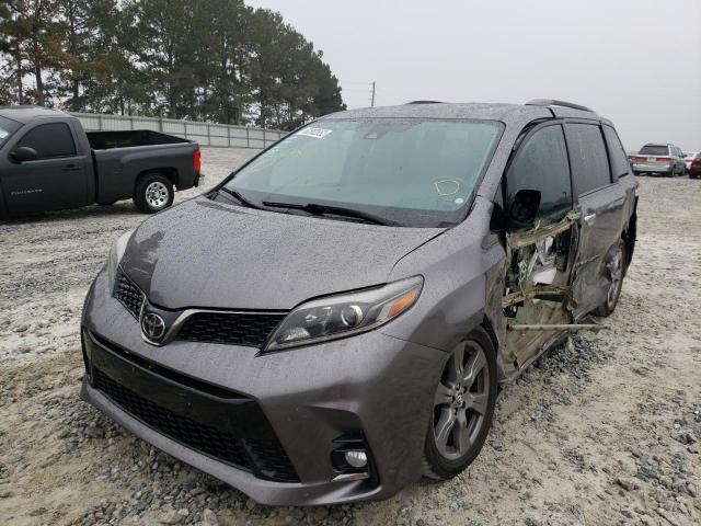 Photo 2 from auction – 2018 TOYOTA SIENNA SE with VIN 5TDXZ3DC1JS914542