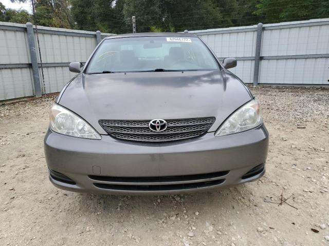 Photo 5 from auction – 2004 TOYOTA CAMRY LE with VIN JTDBE32K540264508