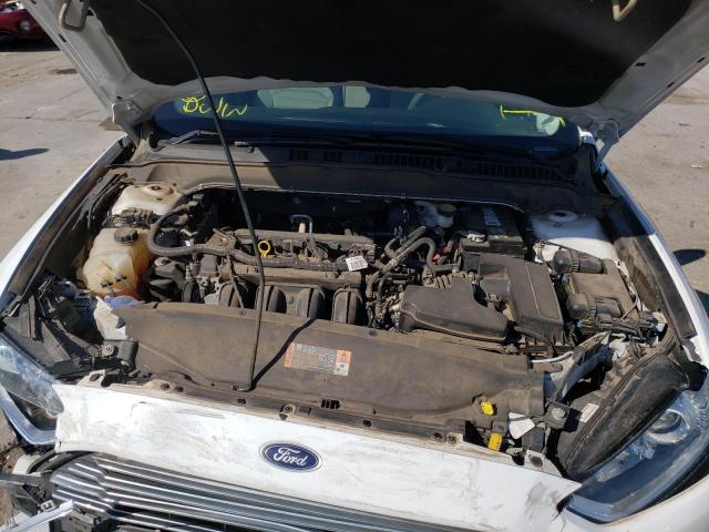 Photo 7 from auction – 2016 FORD FUSION S with VIN 3FA6P0G74GR113894