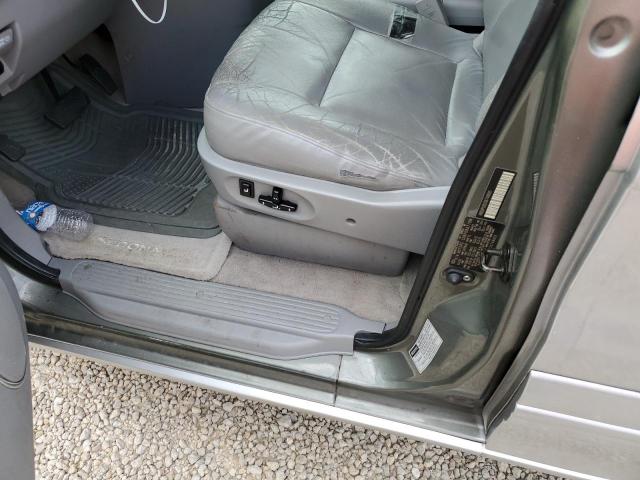 Photo 9 from auction – 2005 KIA SEDONA EX with VIN KNDUP132256748835