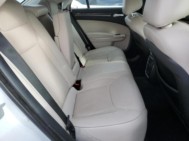 Photo 6 from auction – 2016 CHRYSLER 300C with VIN 2C3CCAEG4GH268804