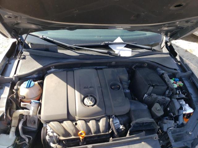 Photo 7 from auction – 2013 VOLKSWAGEN PASSAT S with VIN 1VWAP7A30DC059679