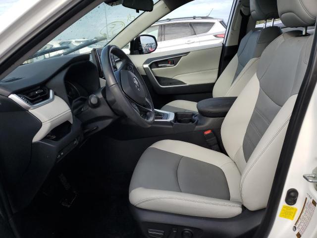 Photo 5 from auction – 2019 TOYOTA RAV4 XLE P with VIN JTMC1RFV2KD517345