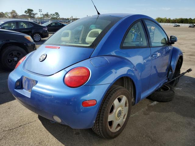 Photo 4 from auction – 1998 VOLKSWAGEN BEETLE with VIN 3VWBF61C5WM019942