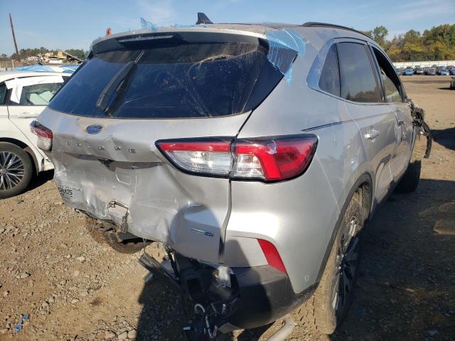 Photo 4 from auction – 2020 FORD ESCAPE TIT with VIN 1FMCU9J96LUA96969