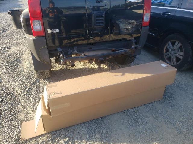 Photo 9 from auction – 2009 HUMMER H3 with VIN 5GTEN13E198146192
