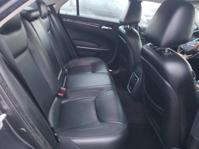 Photo 6 from auction – 2017 CHRYSLER 300 LIMITE with VIN 2C3CCAAG0HH614497
