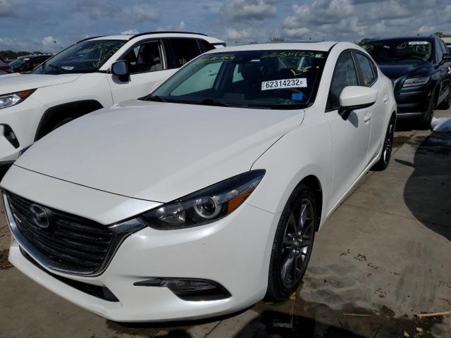 Photo 2 from auction – 2018 MAZDA 3 TOURING with VIN 3MZBN1V3XJM216579