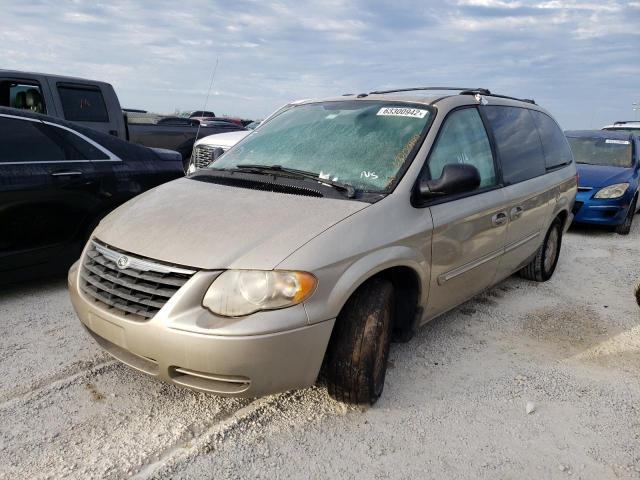 Photo 2 from auction – 2006 CHRYSLER TOWN & COU with VIN 2A4GP54L86R772850