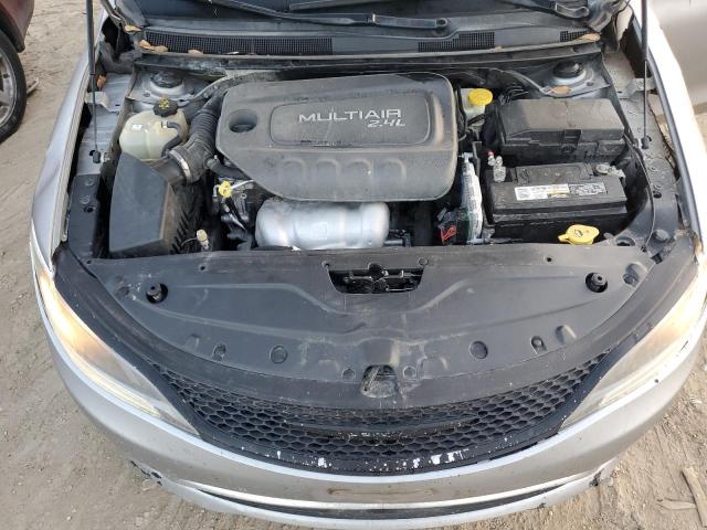 Photo 7 from auction – 2015 CHRYSLER 200 LIMITE with VIN 1C3CCCAB0FN537599