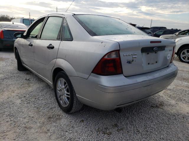 Photo 3 from auction – 2005 FORD FOCUS ZX4 with VIN 1FAFP34N95W113887