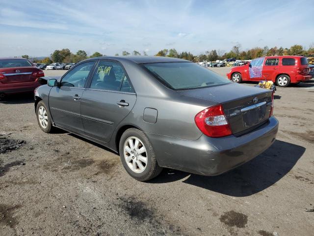 Photo 3 from auction – 2004 TOYOTA CAMRY LE with VIN 4T1BF30K84U585219
