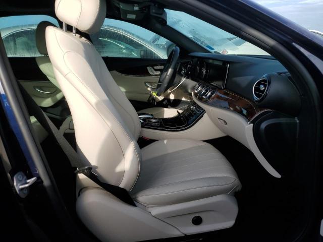 Photo 5 from auction – 2017 MERCEDES-BENZ E 300 with VIN WDDZF4JB3HA032532