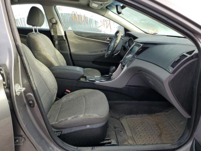 Фото 5 с аукциона – 2012 HYUNDAI SONATA SE с VIN 5NPEC4AC0CH373625
