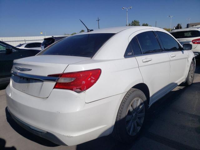 Photo 4 from auction – 2012 CHRYSLER 200 TOURIN with VIN 1C3CCBBB1CN104149
