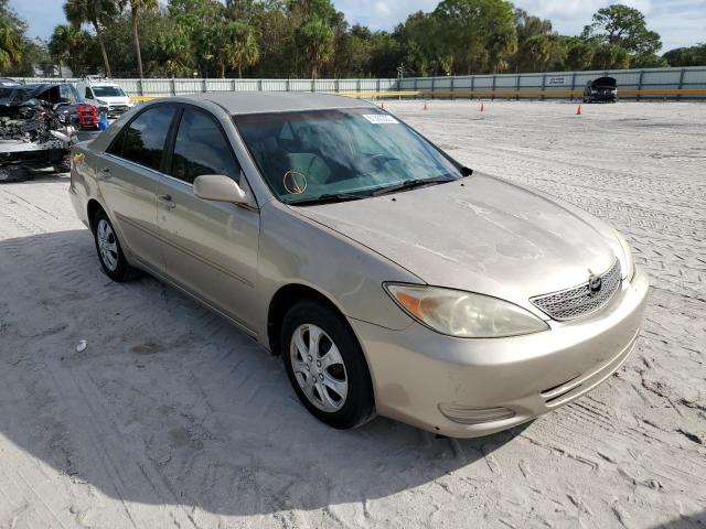 TOYOTA CAMRY LE 2002 with VIN 4T1BE32K82U542805 - Photo from auction