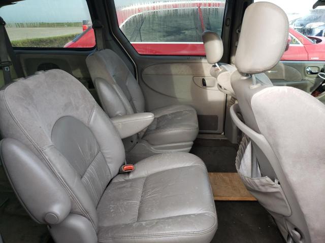 Photo 6 from auction – 2001 CHRYSLER TOWN & COU with VIN 2C8GP64L41R242359