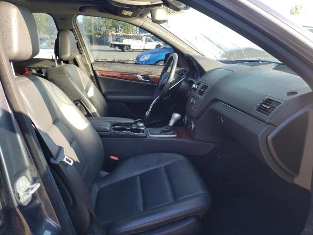 Photo 5 from auction – 2011 MERCEDES-BENZ C 300 with VIN WDDGF5EB3BA510026