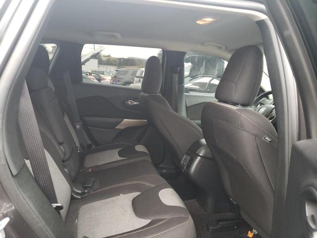 Photo 6 from auction – 2018 JEEP CHEROKEE L with VIN 1C4PJLCB3JD533710