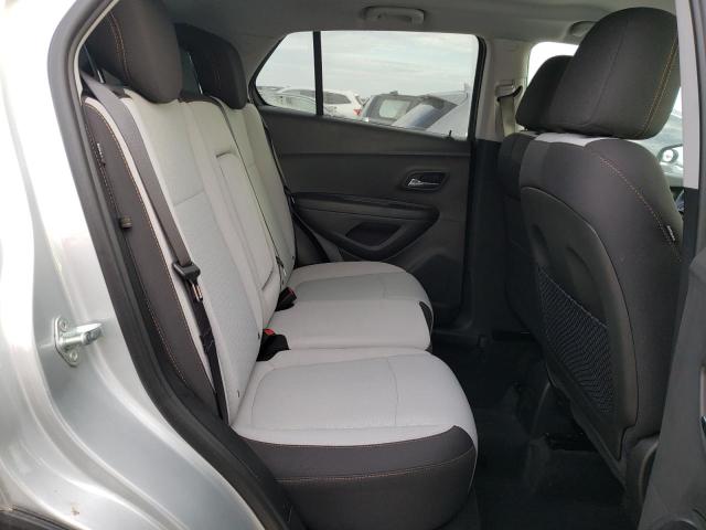 Photo 6 from auction – 2020 CHEVROLET TRAX LS with VIN 3GNCJKSBXLL343658