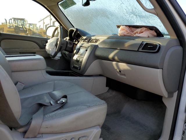 Photo 5 from auction – 2011 CHEVROLET TAHOE K150 with VIN 1GNSKBE00BR381815