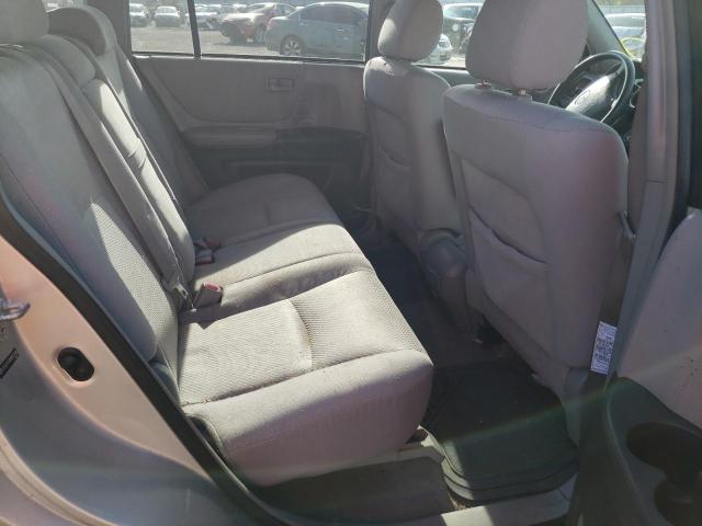 Photo 6 from auction – 2004 TOYOTA HIGHLANDER with VIN JTEGD21A740093946