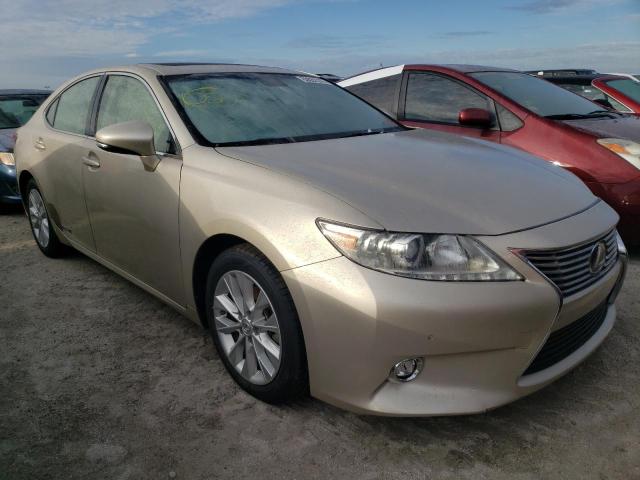 LEXUS ES 300H 2014 with VIN JTHBW1GG5E2063864 - Photo from auction