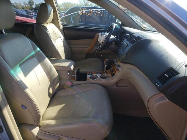 Photo 5 from auction – 2010 TOYOTA HIGHLANDER with VIN JTEBW3EH0A2038417