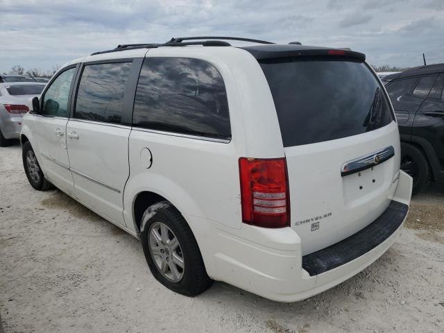 Photo 3 from auction – 2010 CHRYSLER TOWN & COU with VIN 2A4RR5D14AR421038
