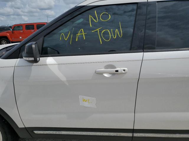 Photo 9 from auction – 2018 FORD EXPLORER X with VIN 1FM5K7D86JGA52200