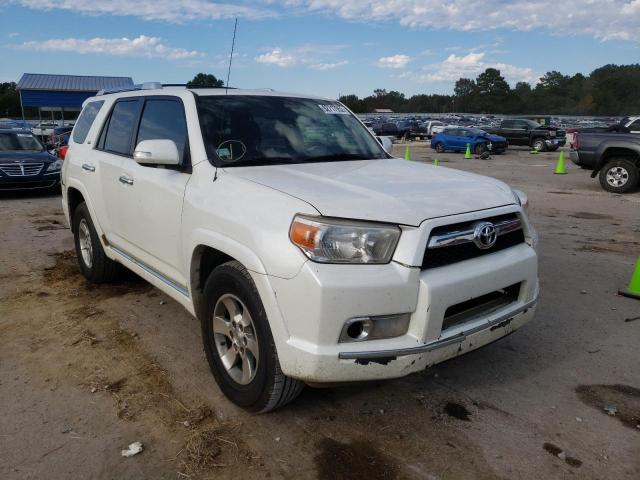 TOYOTA 4RUNNER SR 2010 with VIN JTEZU5JR3A5009586 - Photo from auction